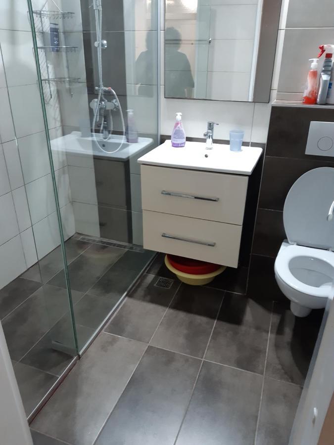 Apartmán Tomy Travnik Exteriér fotografie